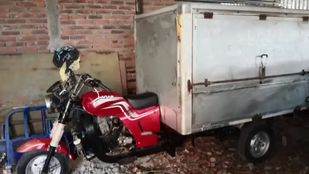 Viar 200L tipe box