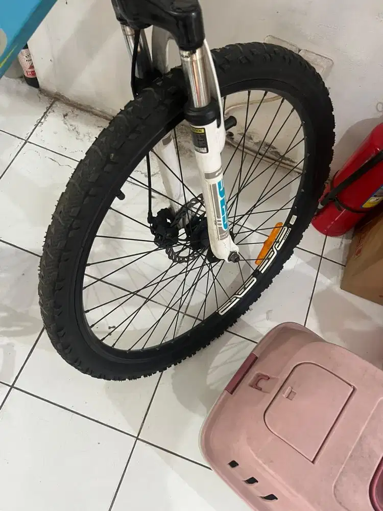 DIJUAL SEPEDA AVAND XC731 second kondisi baik jarang digunakan