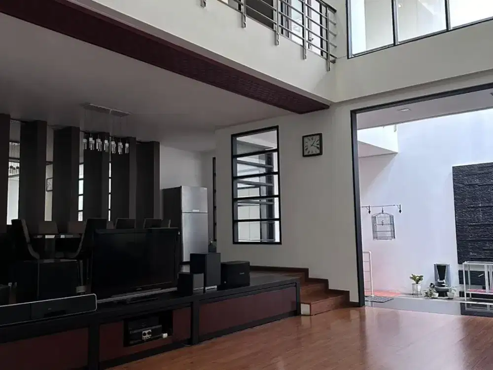 Dijual Rumah Bukit Gading Mediterania Kelapa Gading Jakarta Utara