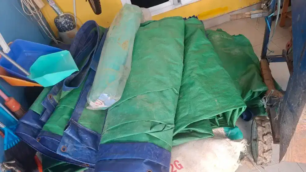 Dijual Terpal bekas kolam ikan dan waring