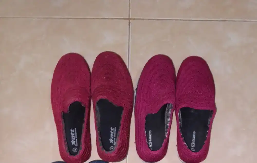 Sepatu Rajut baru