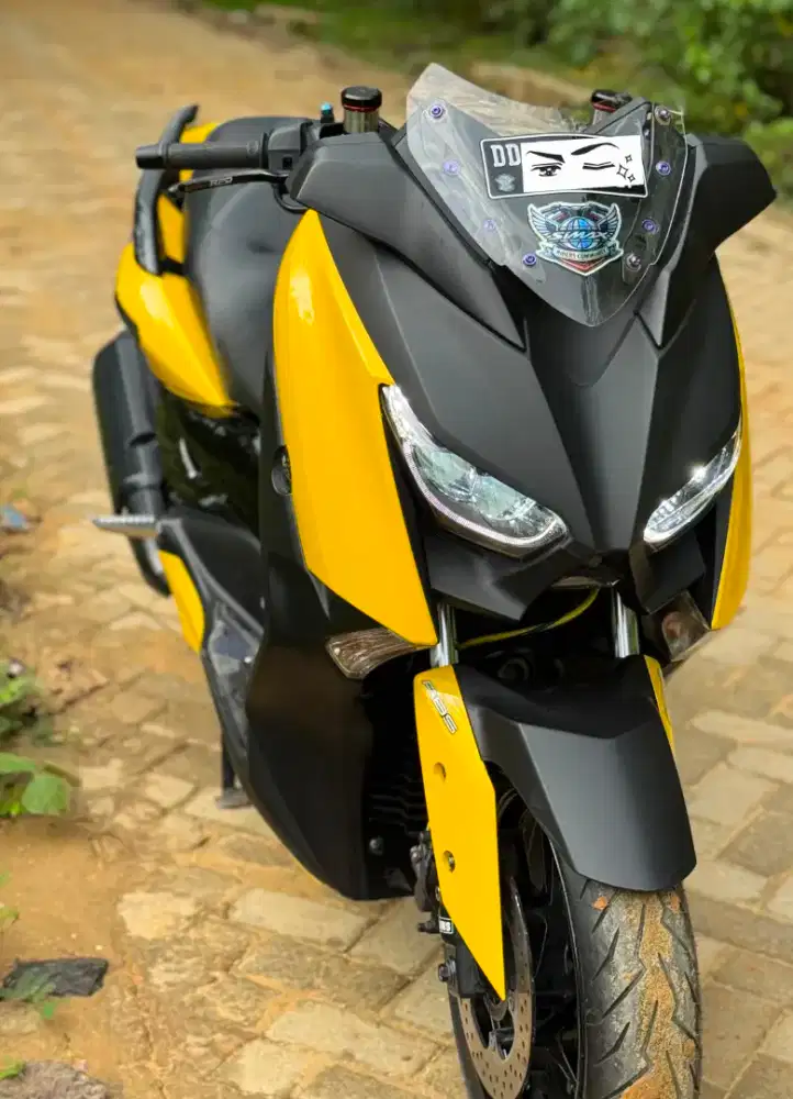 Dijual XMAX Kuning 2017 Sangat Terawat