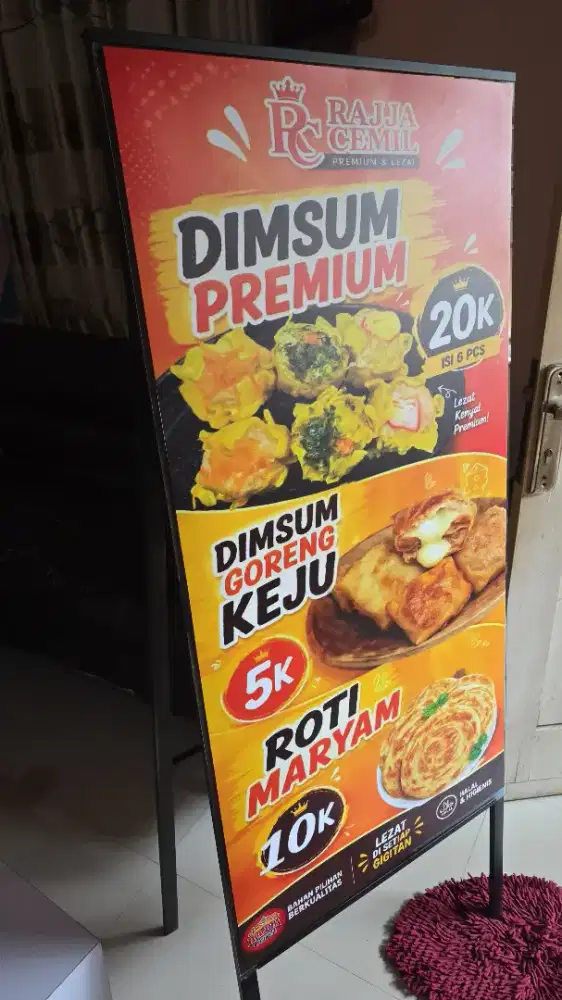 Penyangga akrilik display dagangan