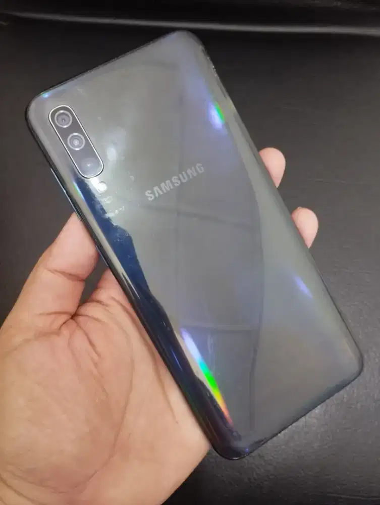 Galaxy A50-4G.Amoled.Finger.Ram 4/64GB.Ori.GOLDEN PONSEL