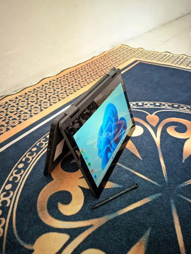 Lenovo THINKPAD 11e yoga