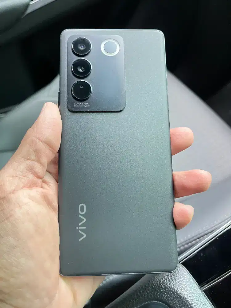 VIVO V27 5G 8/256 lengkap mulus