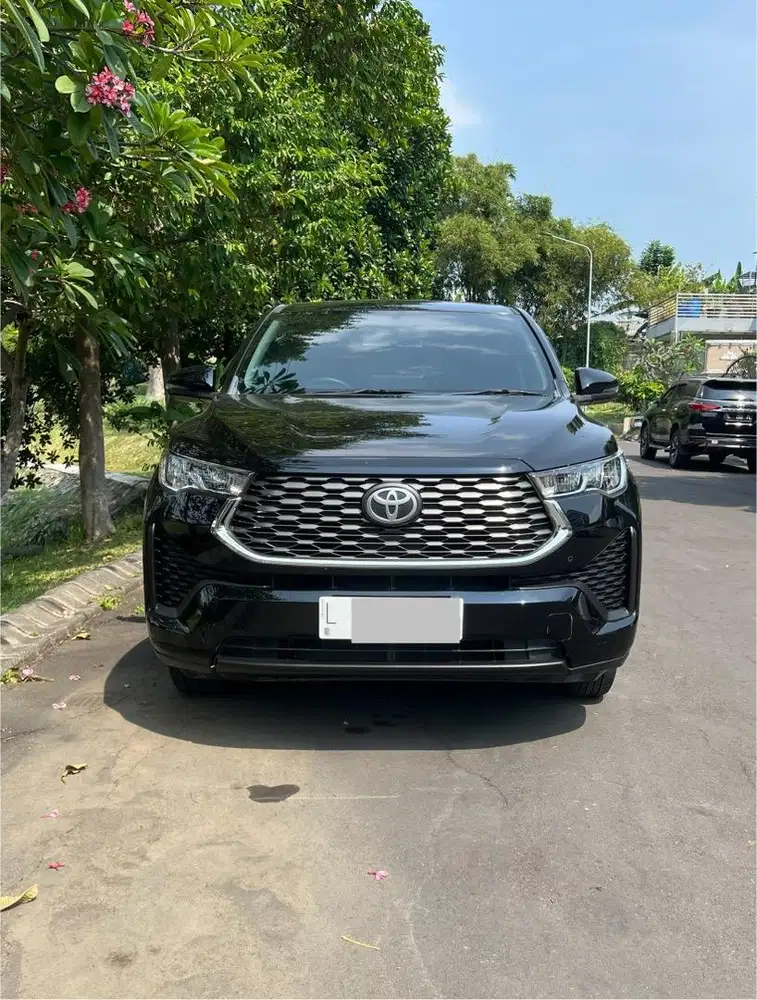 Toyota Zenix V non hybrid modelista RSE 2023