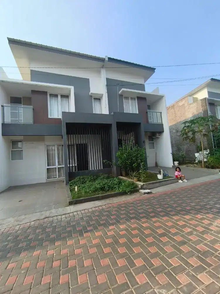Rumah Mewah strategis di Green Galaxy Bekasi