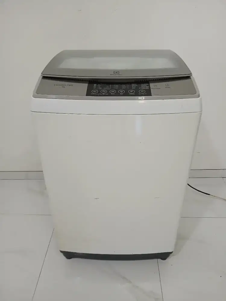 Mesin Cuci Electrolux 1 tabung top loading bukaan atas 10 kg murah