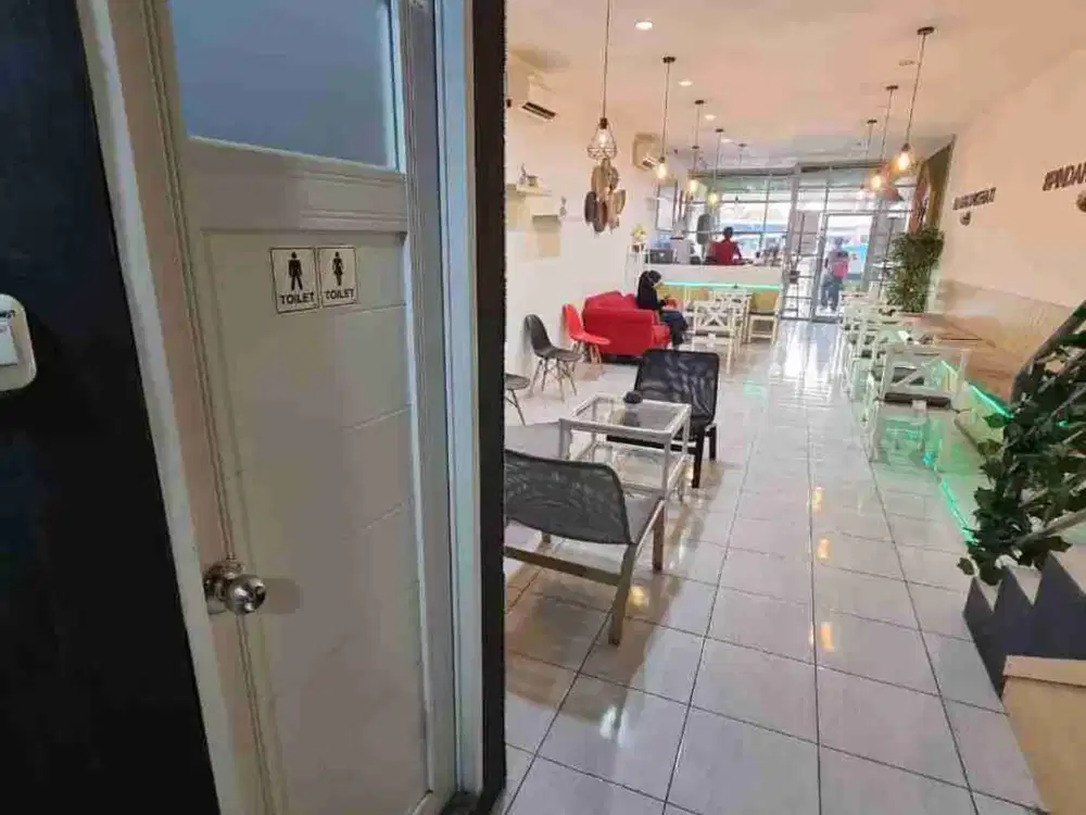 Ruko Lokasi Strategis Pinggir Jalan Utama Cikaret Cibinong Bogor