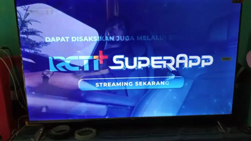 TV android merk TCL 43inci