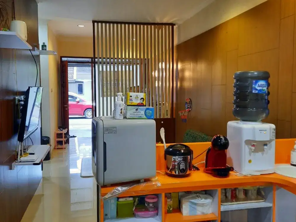 Jual Rumah Palem Permai Semi Furnished, seberang MIM Soeta (one gate security system)
