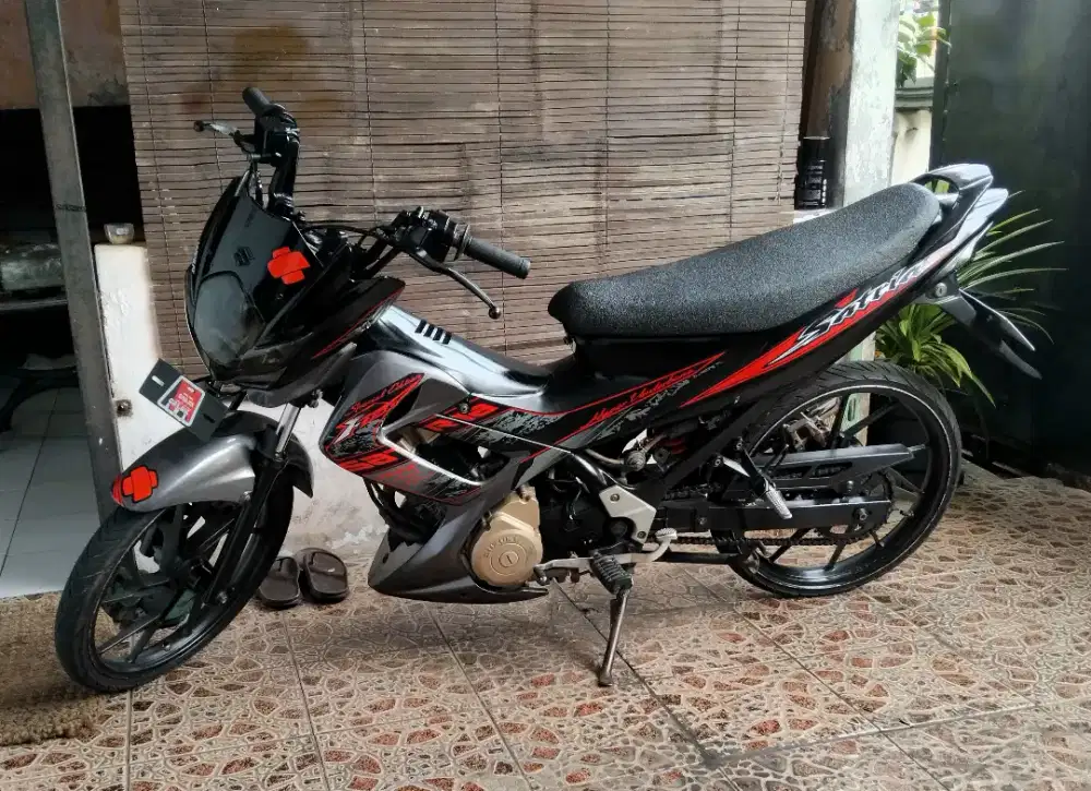 Motor Satria FU komplit