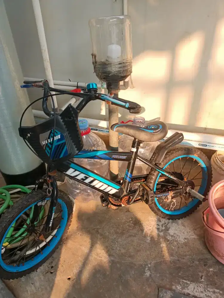Sepeda kecil utk anak usia 4-5 thn