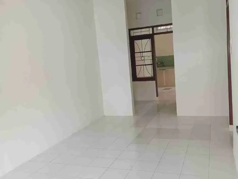 jual cepat rumah siap huni di taman Kopo indah 2