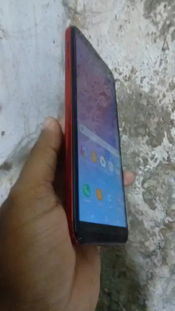 Samsung j6 plus 3/32 4G