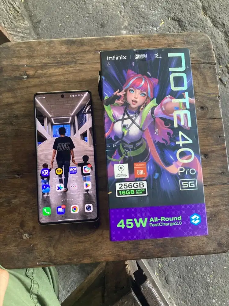 INFINIX NOTE 40pro+ 5G 8/256