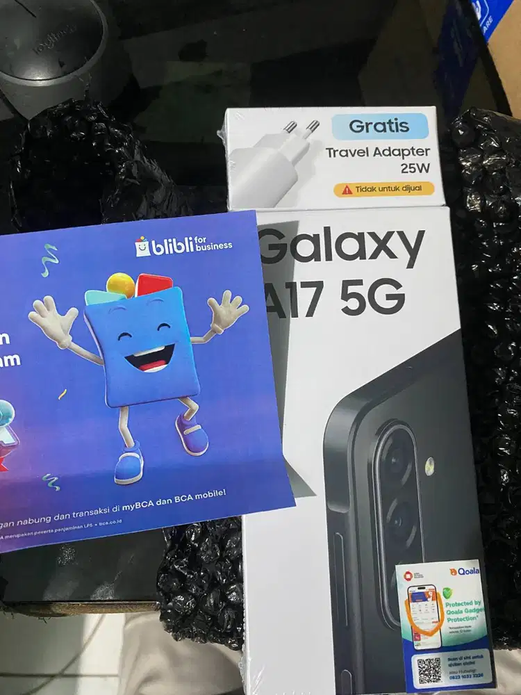 Samsung Galaxy A17 8/256 GB + Adapter 25 W
