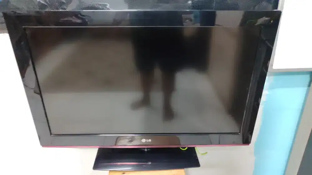 Tv LG 32 inch bekas