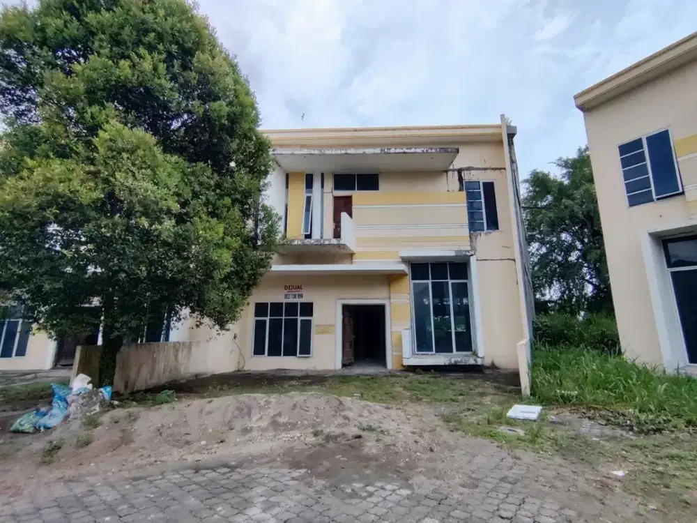 Dijual Rumah Luas komplek Graha helvetia Sophie suite
