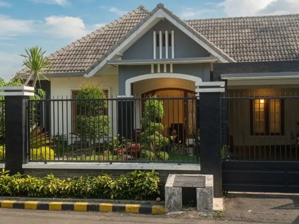 TURUN HARGA ! Dijual Rumah Strategis di area Suhat, Malang