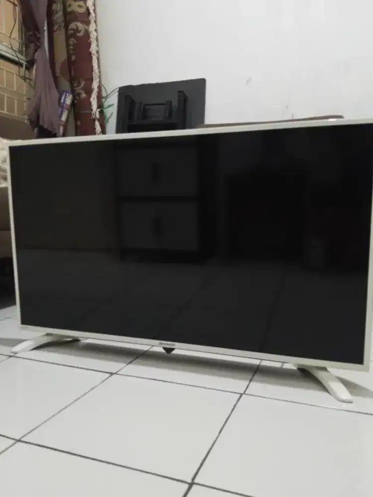 SHARP AQUOS 40 Inch LED TV Putih Full HD – LED TV 40”