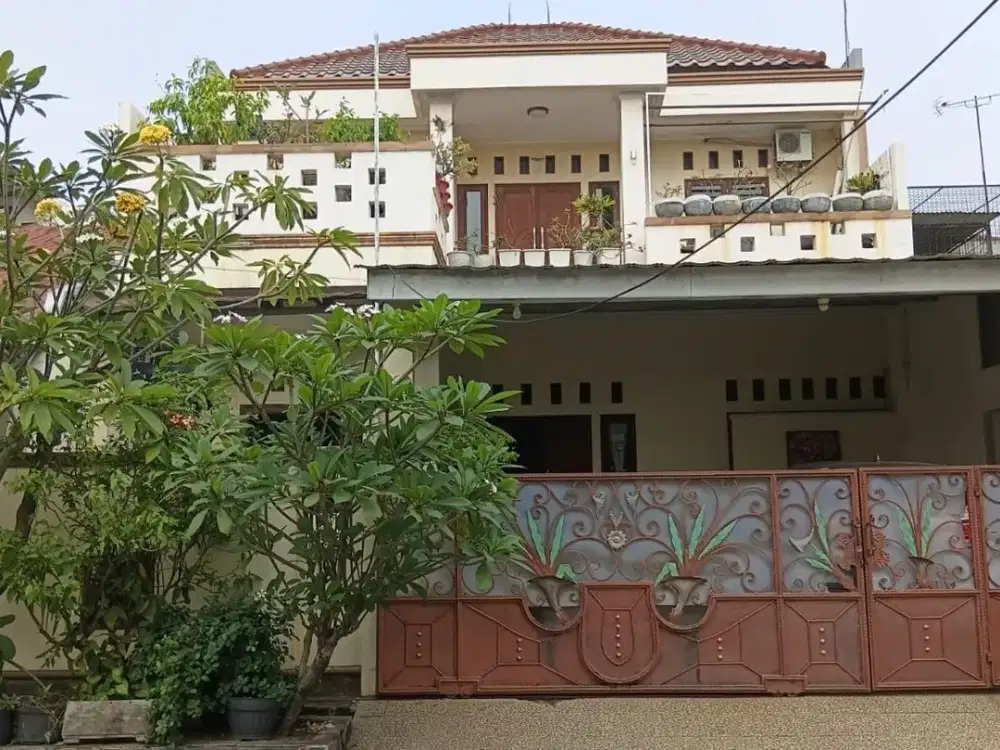 Rumah Bangunan Kokoh dan Aman di Harapan Indah