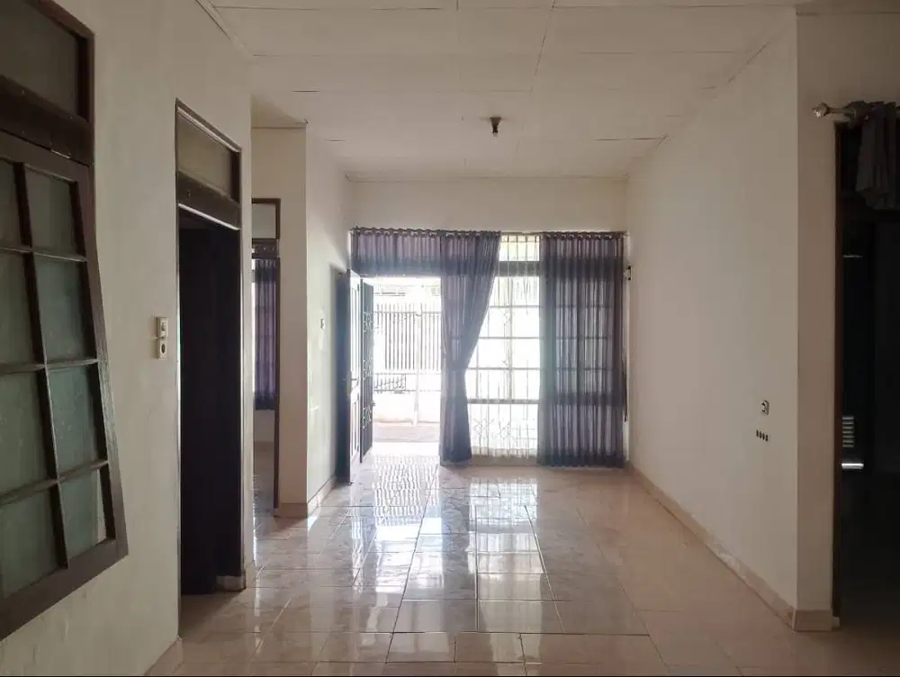 Rumah Siap Huni Taman Kopo Indah 2 Bandung Patung Kuda