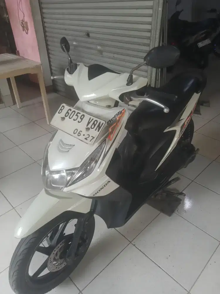 BEAT CW KARBU 2012