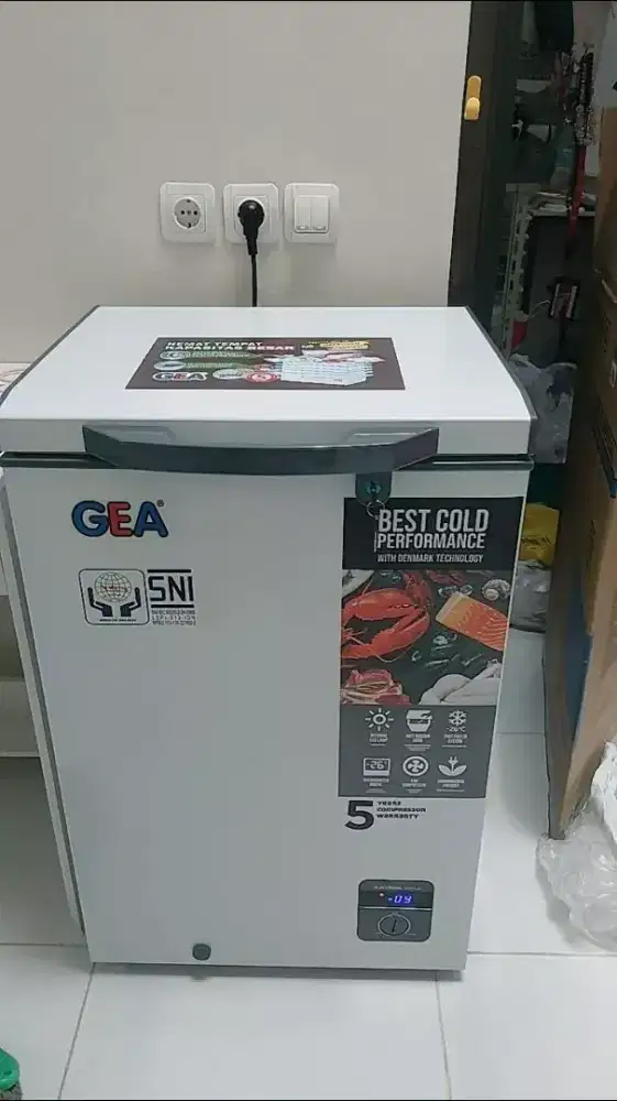 Freezer GEA 110L