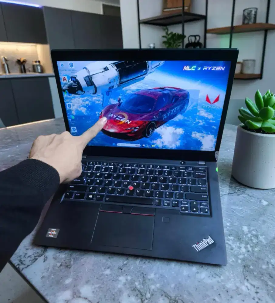 LAPTOP Lenovo Thinkpad X395-R7-PRO TOUCHSCREEN superslim