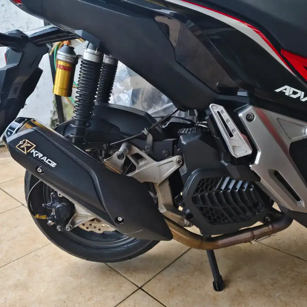Knalpot Ori K-Race ADV 150.