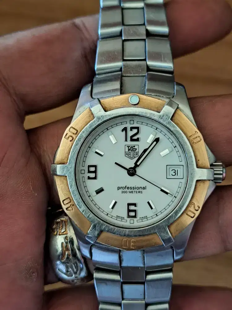 Tag heuer professional WN1150 bezel emas