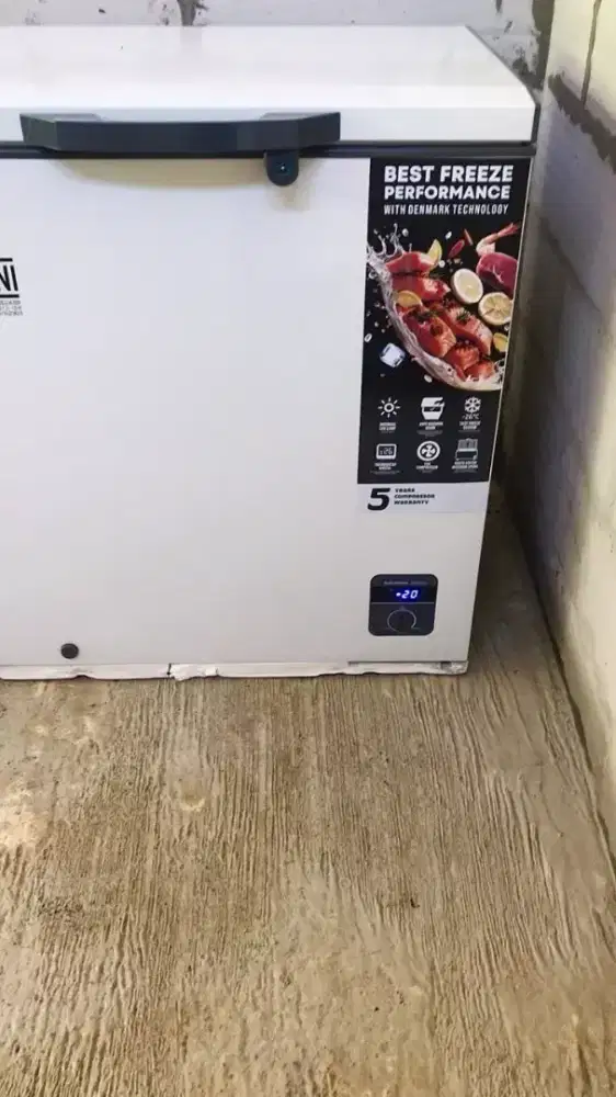 Freezer GEA 210L