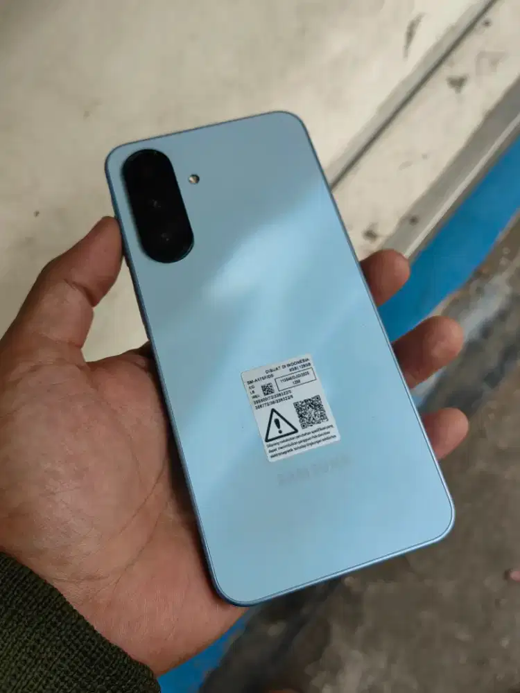 Samsung a17 4G 8/128 garansi 11 bulan