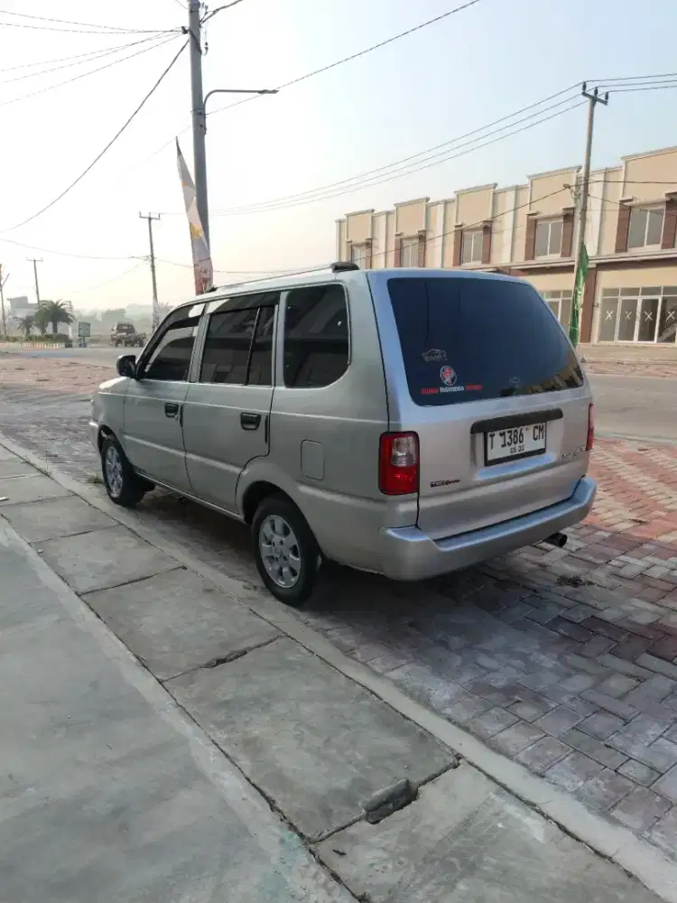 Toyota Kijang 2003 pajak hidup istimewa