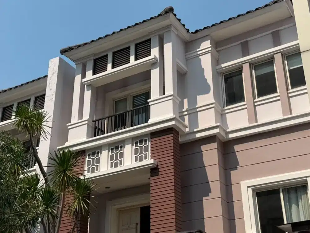 Dijual Cepat Rumah Mewah Eksklusif Konsep Villa di Atas Mall MOI Kelapa Gading, Jakarta Utara