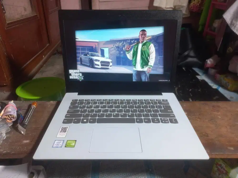 LENOVO IP 320 INTEL i3 NVIDIA RAM 8 GB SSD+HDD FULLGAMING