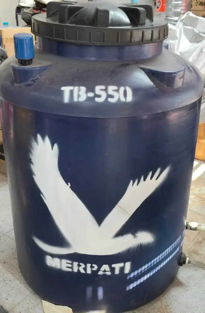 TOREN AIR MERPATI WATERTANK 550