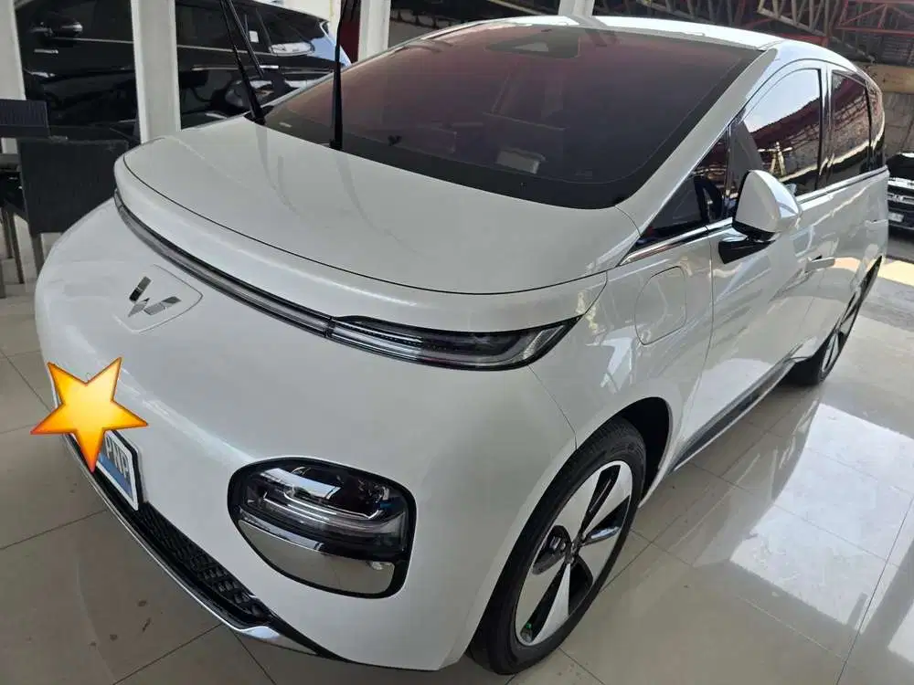 WULING CLOUD EV AT TH 2024