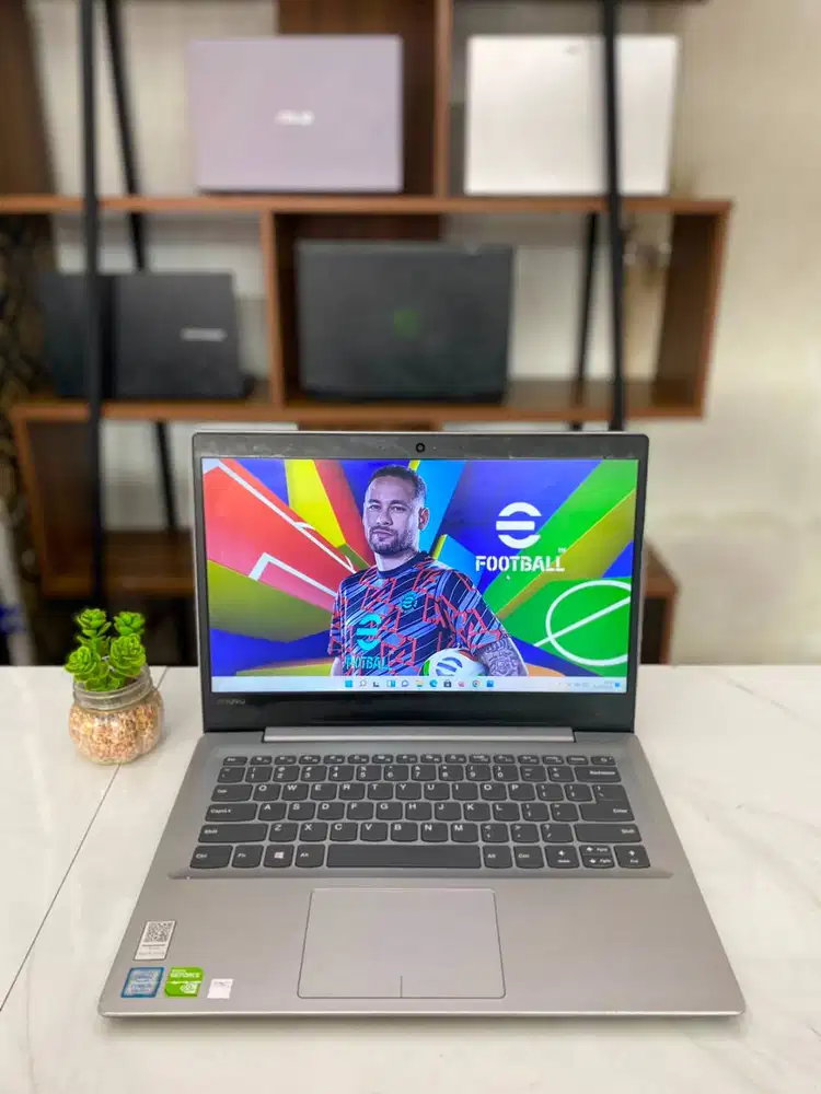 LENOVO IDEAPAD 320-14IKB	INTEL CORE I5-8250U RAM 4 GB   SSD 128 GB INT