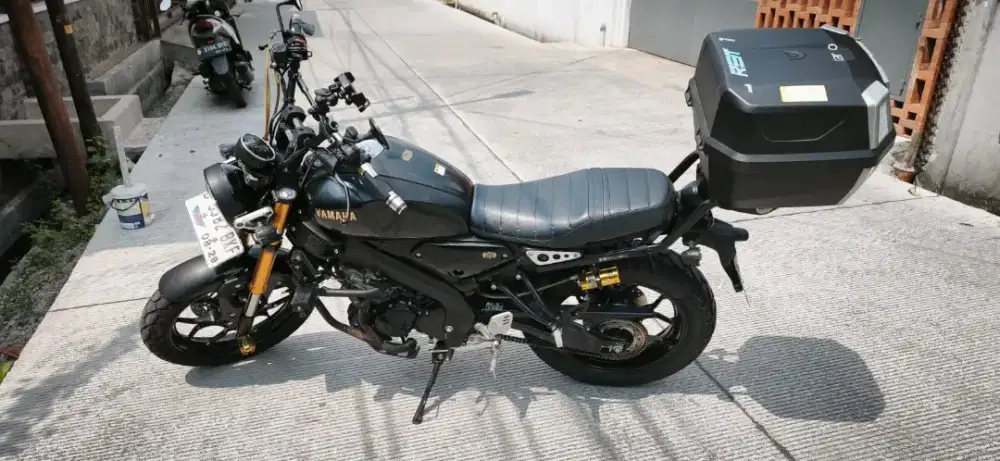 YAMAHA XSR 155 TH 2023 HITAM