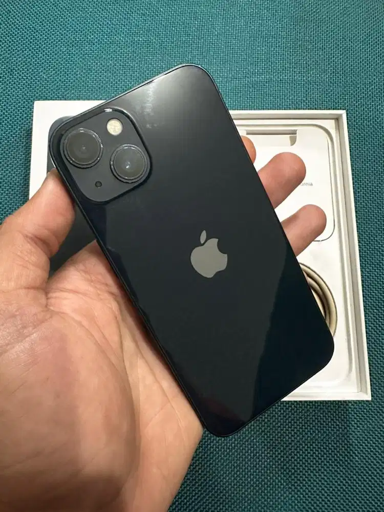 iPhone 13 128gb iBox