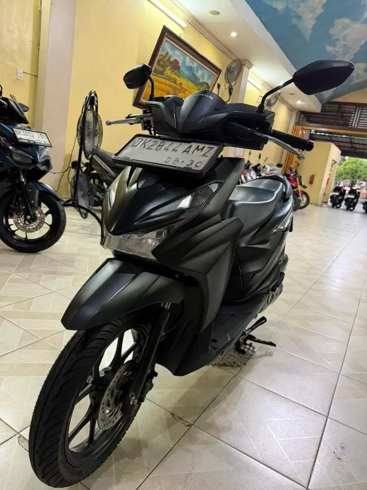New Beat Deluxe ISS Smart Key 2025 Cantik*Odomtr 5.000 KM*plaza motor