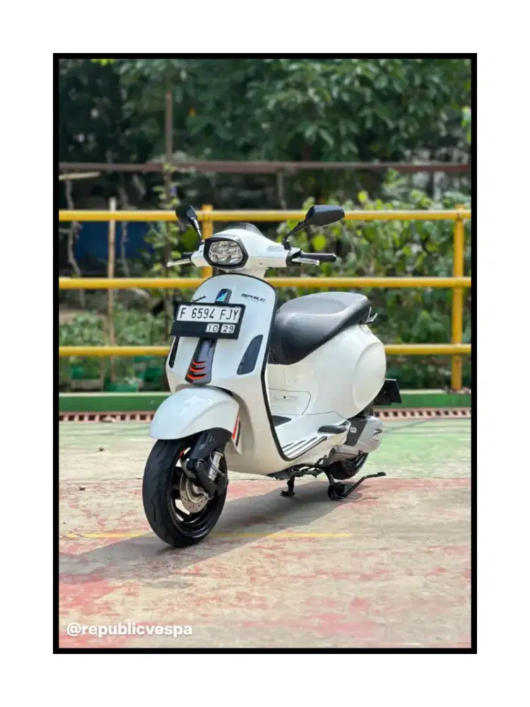 VESPA SPRINT S NEW MODEL 150 IGET ABS LED TH 2024 PERFECT CONDITION
