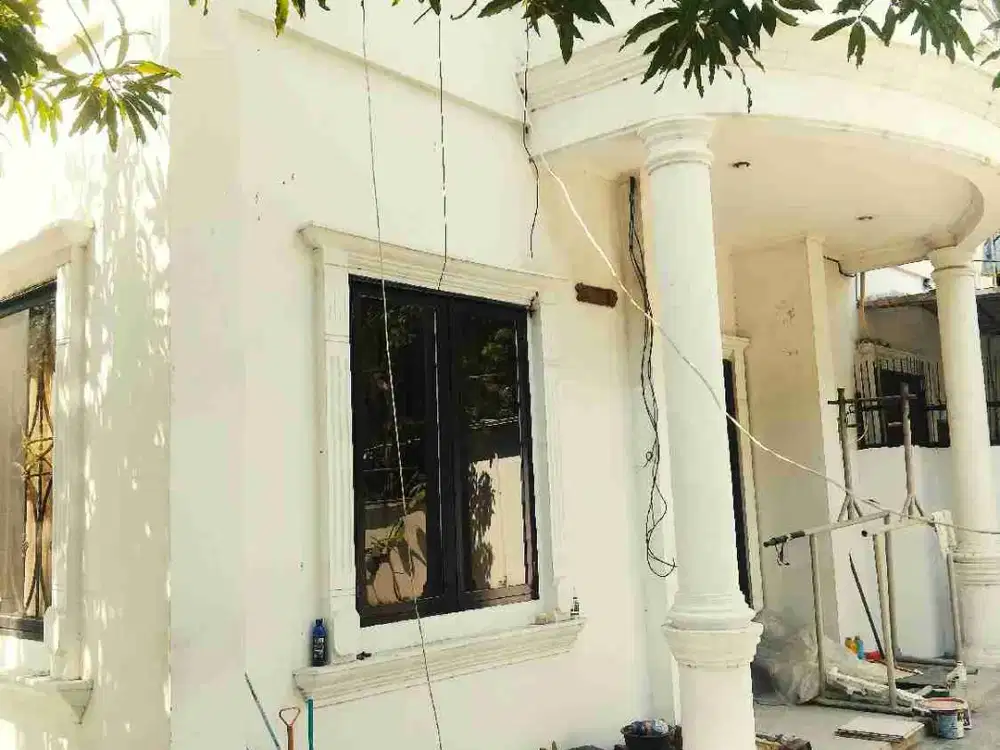 DIJUAL RUMAH 2 LANTAI