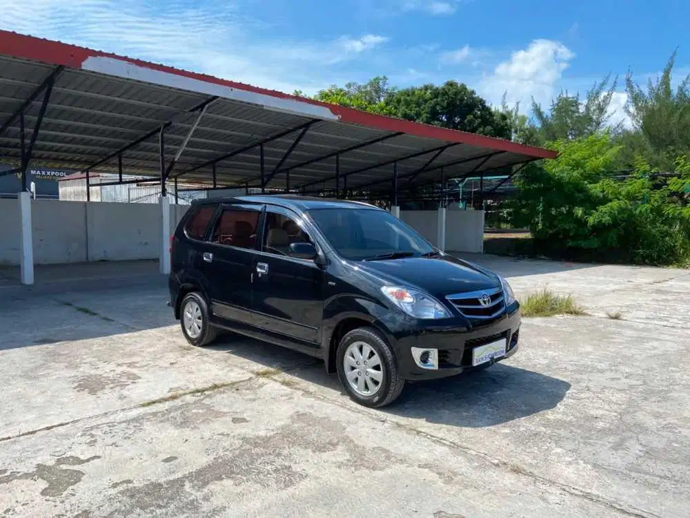 TOYOTA AVANZA G AT 2010