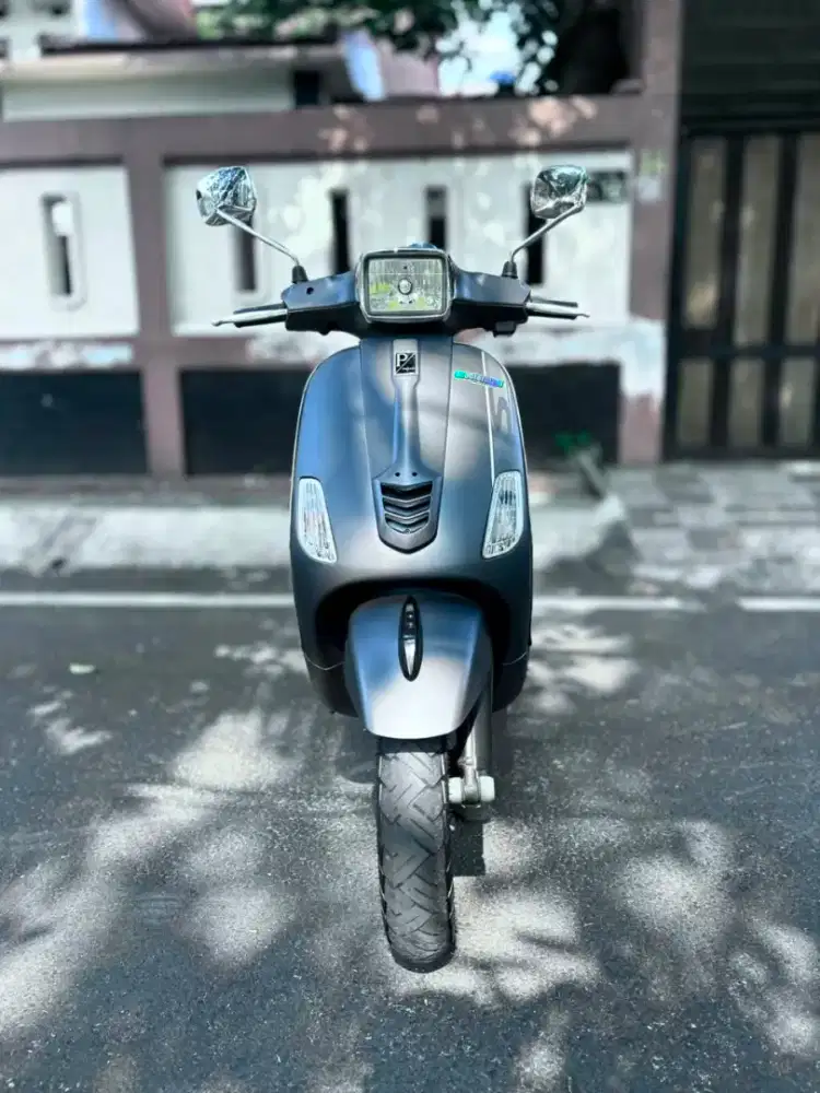 VESPA S 125 IGET 2018 ABU - TERMURAH SEINDONESIA