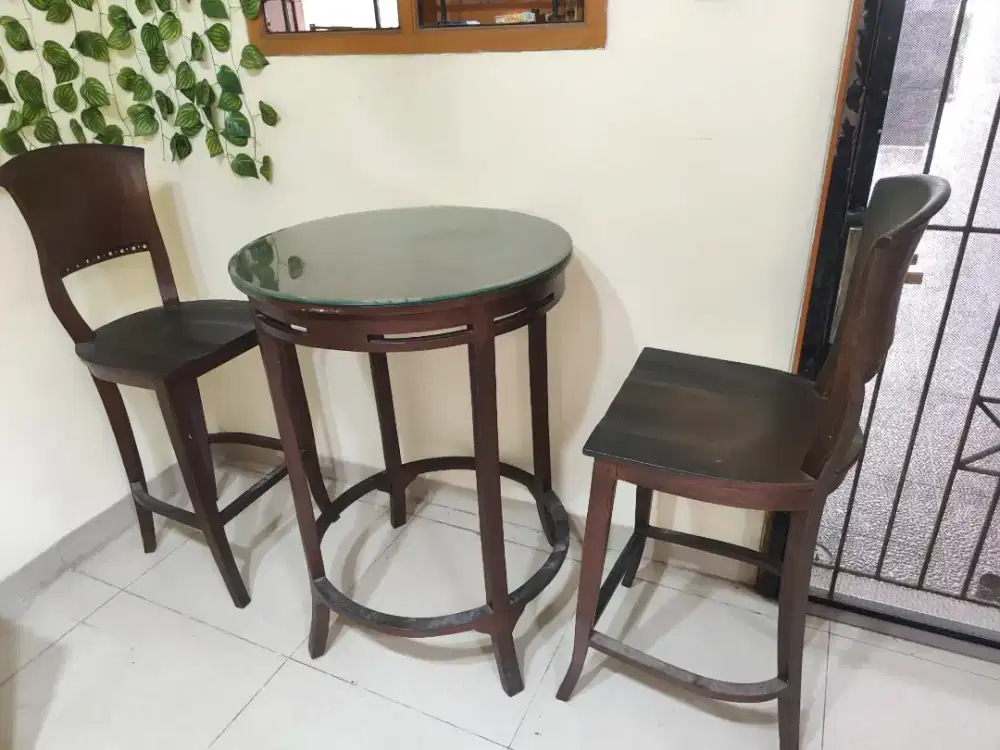 KIRSI MEJA BAR/CAFE 1 SET JATI ASLI
