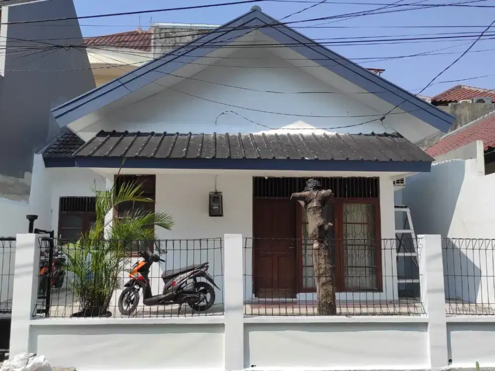 DIJUAL RUMAH SIAP HUNI DI TAMAN DUREN SAWIT, JAKARTA TIMUR